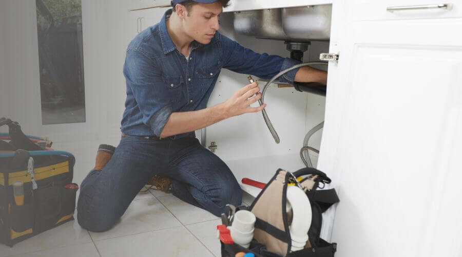 Emergency Leak Repair in Midkiff, TX